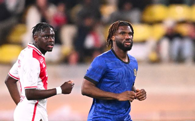 关于法甲：尼斯3-2险胜朗斯，队内表现抢眼的信息