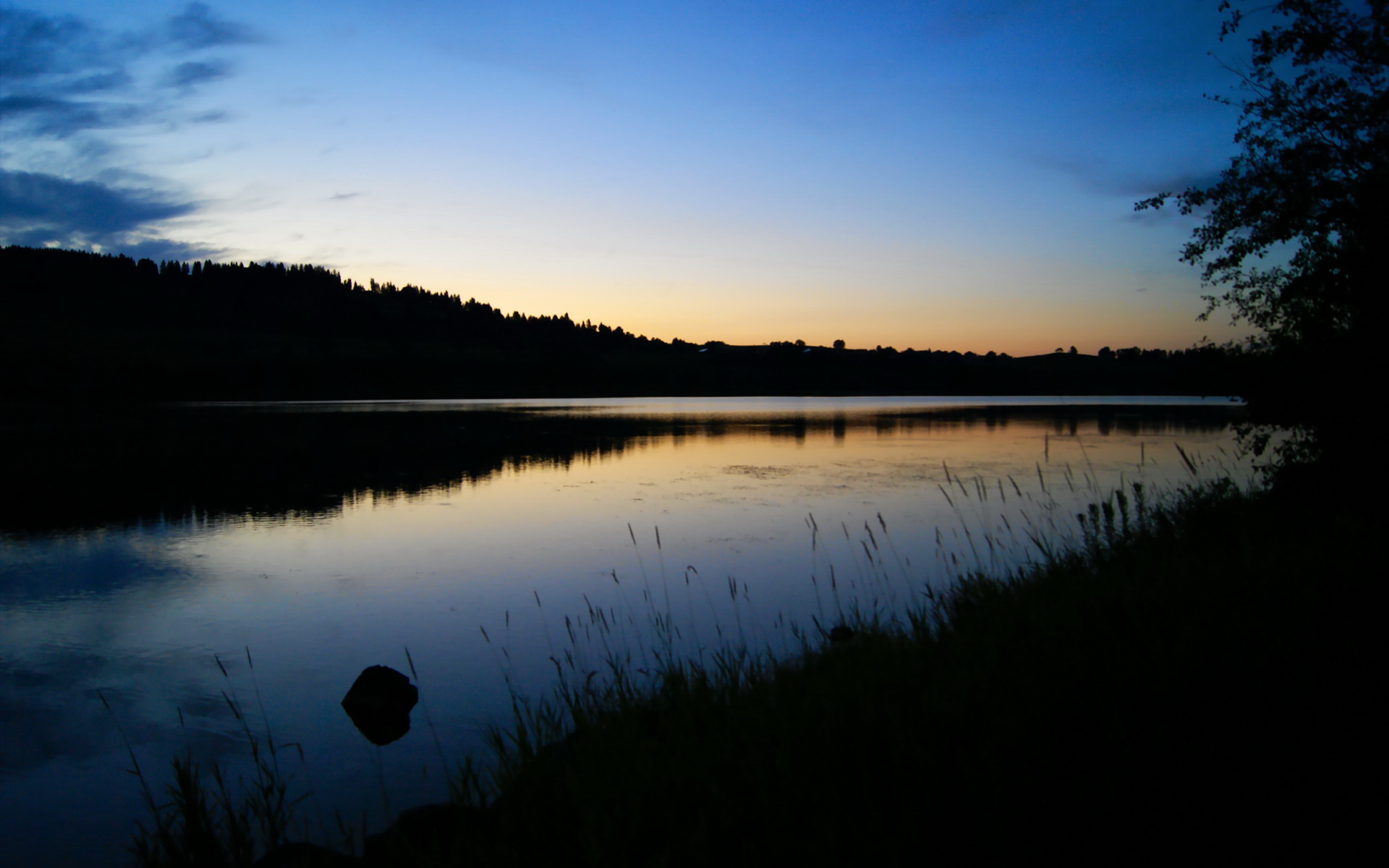 爱游戏-《2025英雄联盟全球总决赛，决赛现场燃起战火》，2020年英雄联盟全球总决赛赛程表