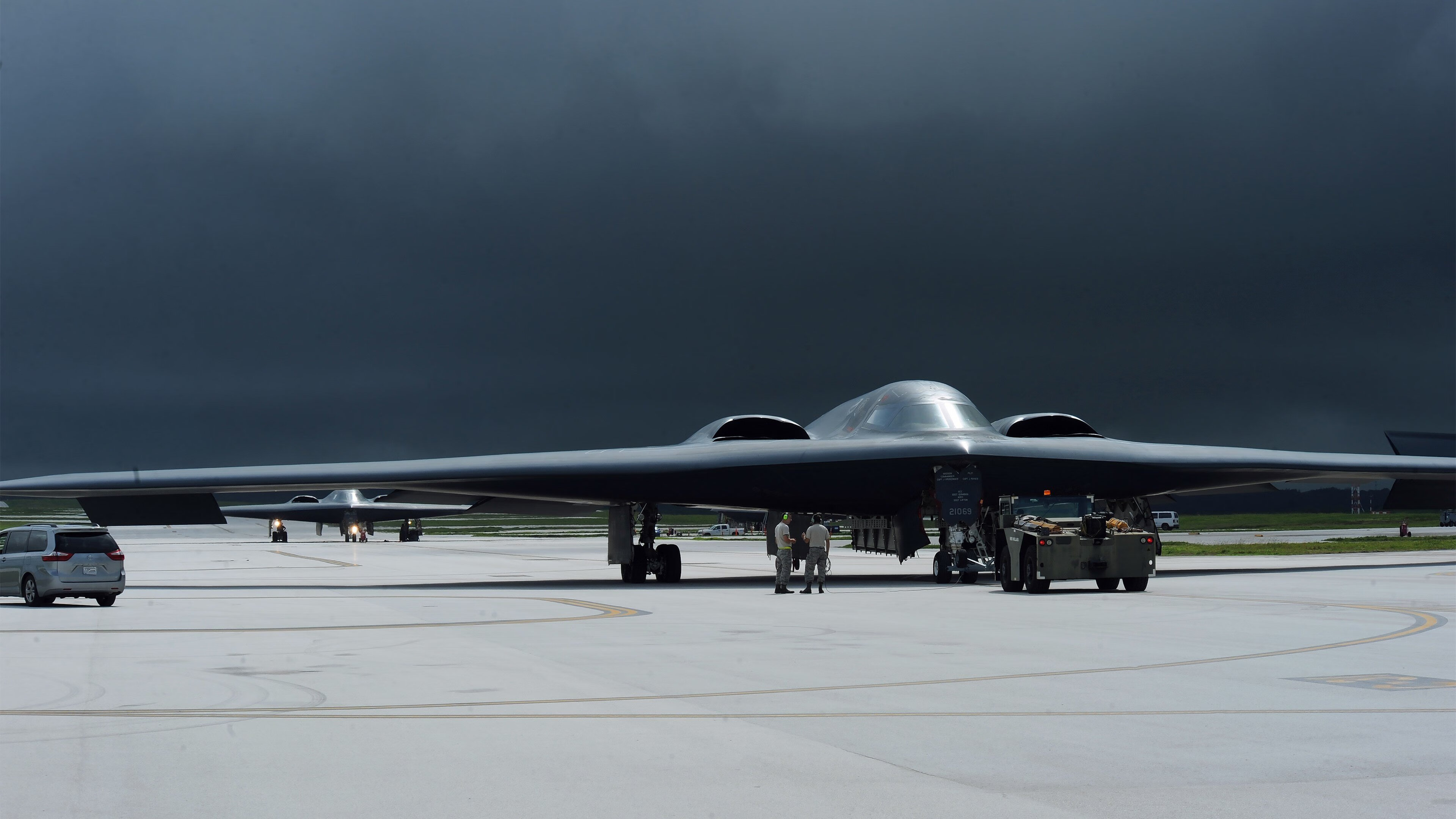 中超压哨大战，河南队逆转深圳逃离降级区，中超河南队官宣三人加盟