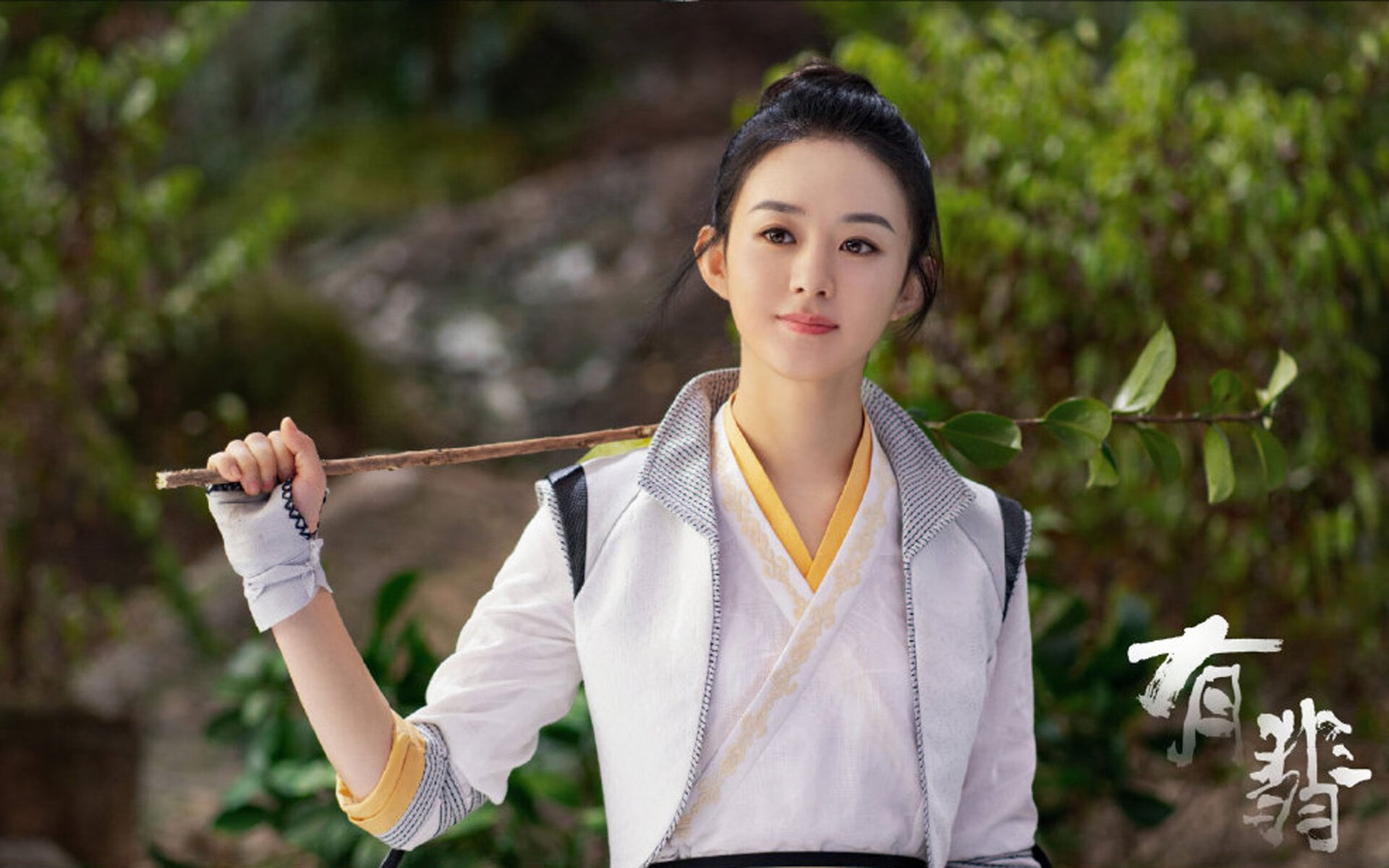 爱游戏体育平台-精彩比赛引发球迷热议，谁能称雄，比赛中的精彩球艺