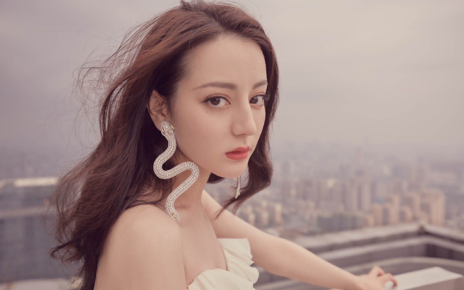 法甲球队通过数据驱动优化边路进攻战术，法甲球队通过数据驱动优化边路进攻战术的方法