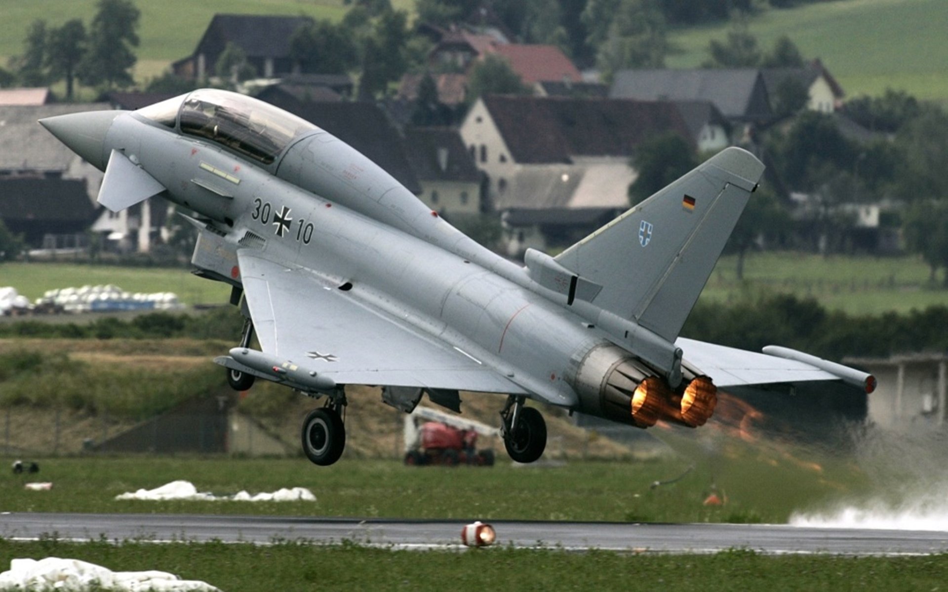 希腊自由泳新秀勇闯四强，希腊游泳