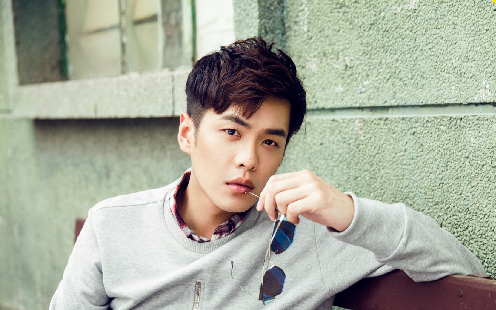 掘金投篮训练持续至深夜体现职业态度,掘金投票