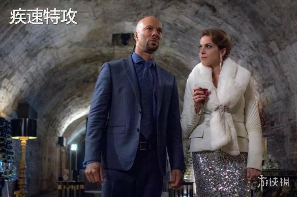 包含爱游戏体育:邦德滑雪赛的传奇，滑雪运动的文化传播的词条