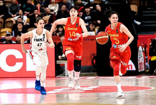 关于爱游戏体育:中国女篮奥运征程机遇与挑战并存的信息 关于爱游戏体育:中国女篮奥运征程机遇与挑战并存的信息