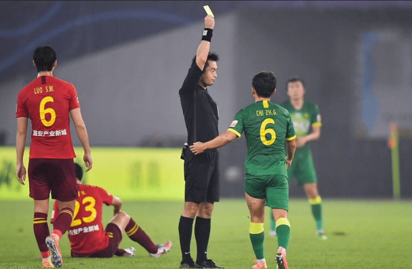 包含爱游戏体育:篮球裁判执法争议，影响比赛结果的词条