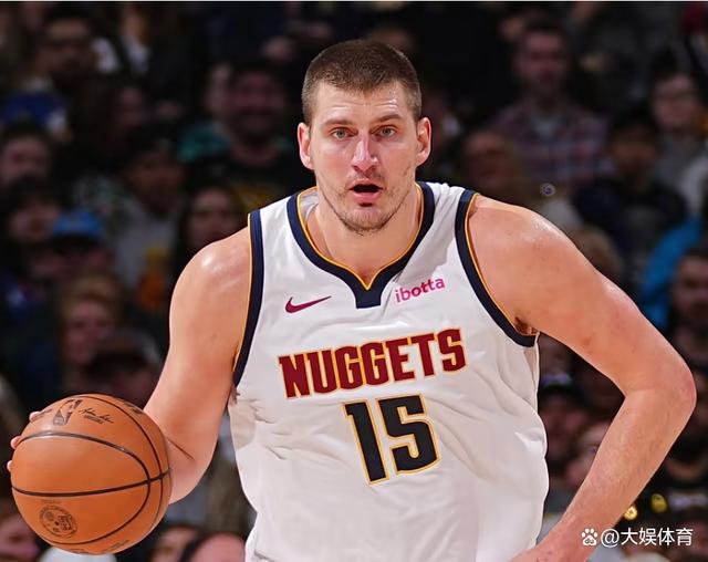 爱游戏体育:掘金队约基奇：如何继续统治内线，带领球队前进，卫冕总冠军，创造更多辉煌，成为篮球界的传奇人物？的简单介绍