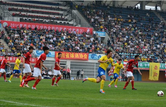 关于爱游戏体育:中国足球联赛薪酬体系的公平性与激励效应:基于回归分析的信息 关于爱游戏体育:中国足球联赛薪酬体系的公平性与激励效应:基于回归分析的信息