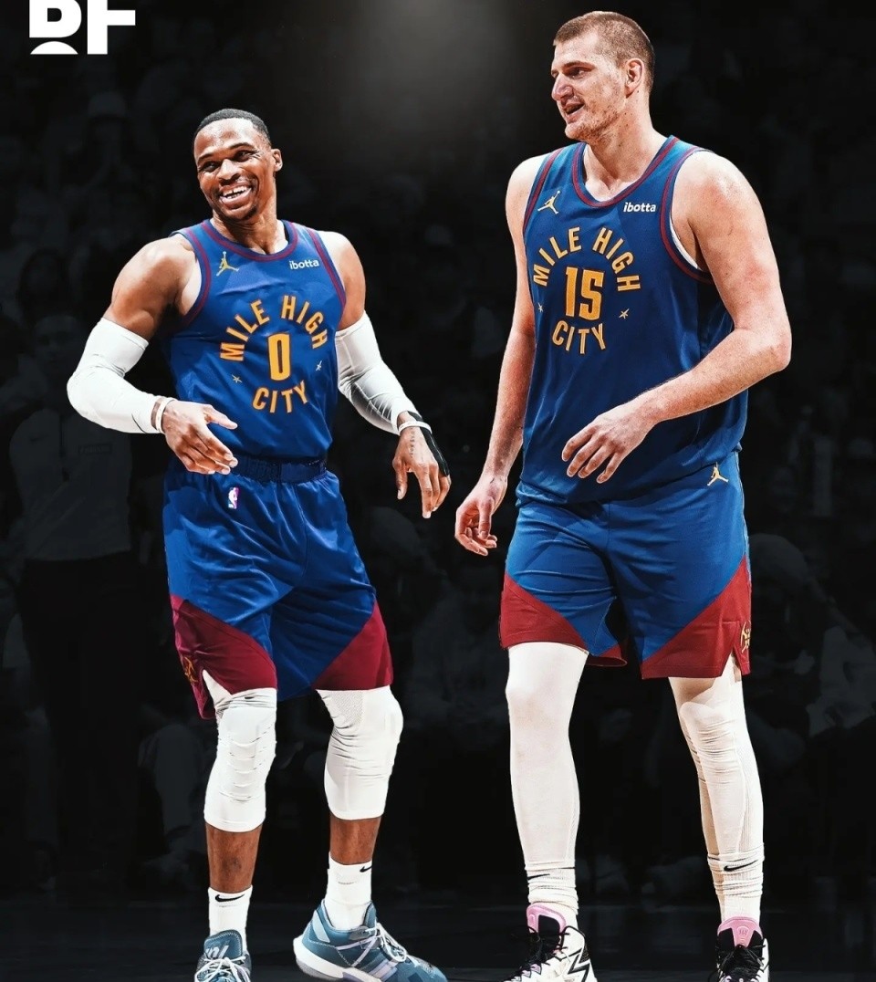 关于爱游戏体育:掘金队约基奇的团队合作精神：如何与队友配合，提升整体实力，带领球队走向胜利？的信息