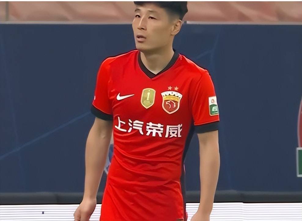 爱游戏 电竞-关于爱游戏体育:武磊接受专访：分享留洋心得，鼓励年轻球员勇敢追梦的信息