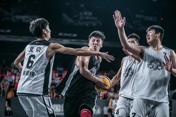 关于爱游戏体育:中国男篮历史上的经典绝杀球回顾:那些激动人心的时刻的信息 关于爱游戏体育:中国男篮历史上的经典绝杀球回顾:那些激动人心的时刻的信息